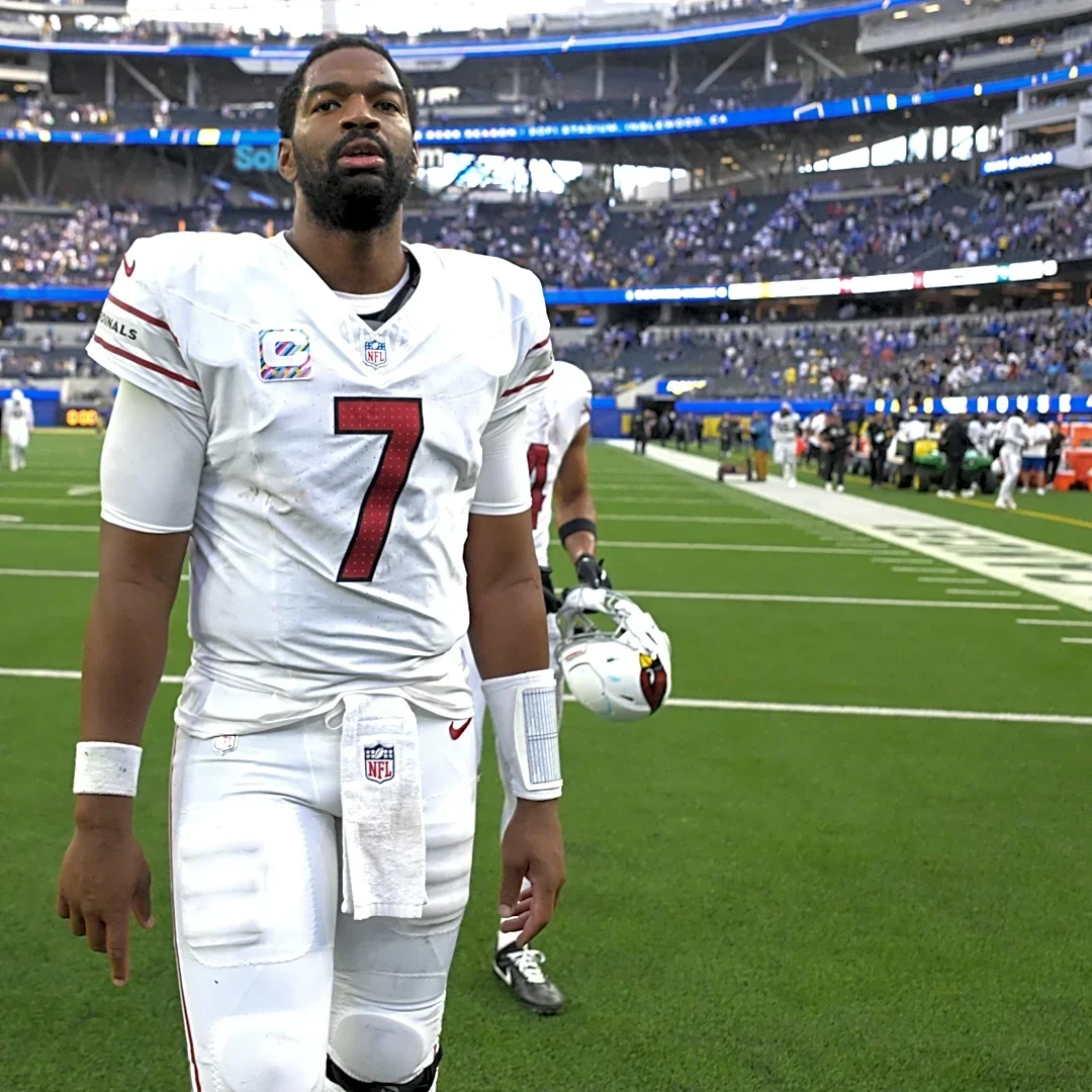 Jacoby Brissett throws for 218 yards in Week 6 win over Rams