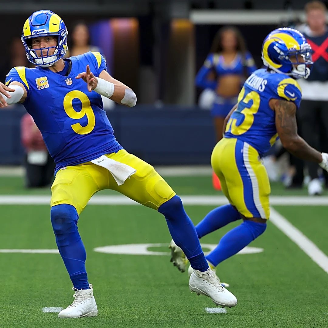 Matthew Stafford tosses two TDs in Week 6 loss