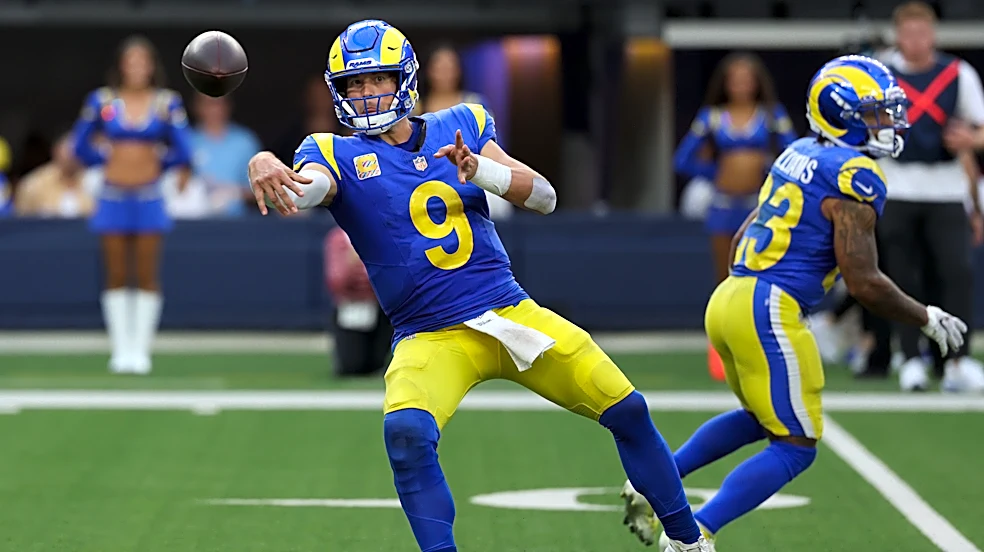 Matthew Stafford tosses two TDs in Week 6 loss