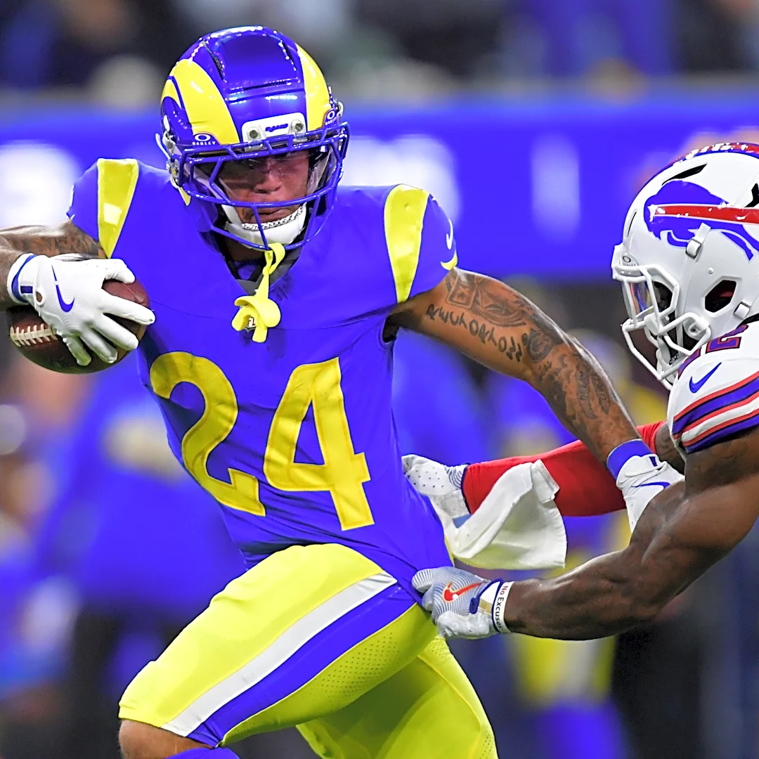 Blake Corum handles 11 touches in Week 6 loss