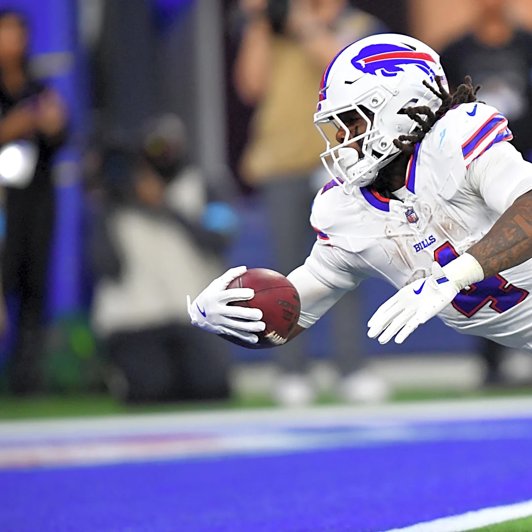 James Cook III flirts with triple digits in Week 6 vs. Raiders