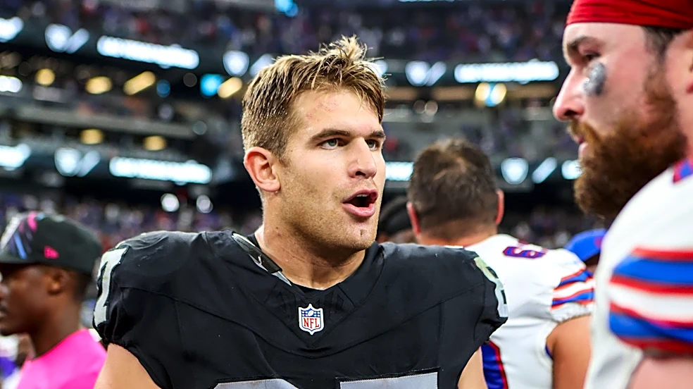 Michael Mayer manages 95 yards in Week 6 loss