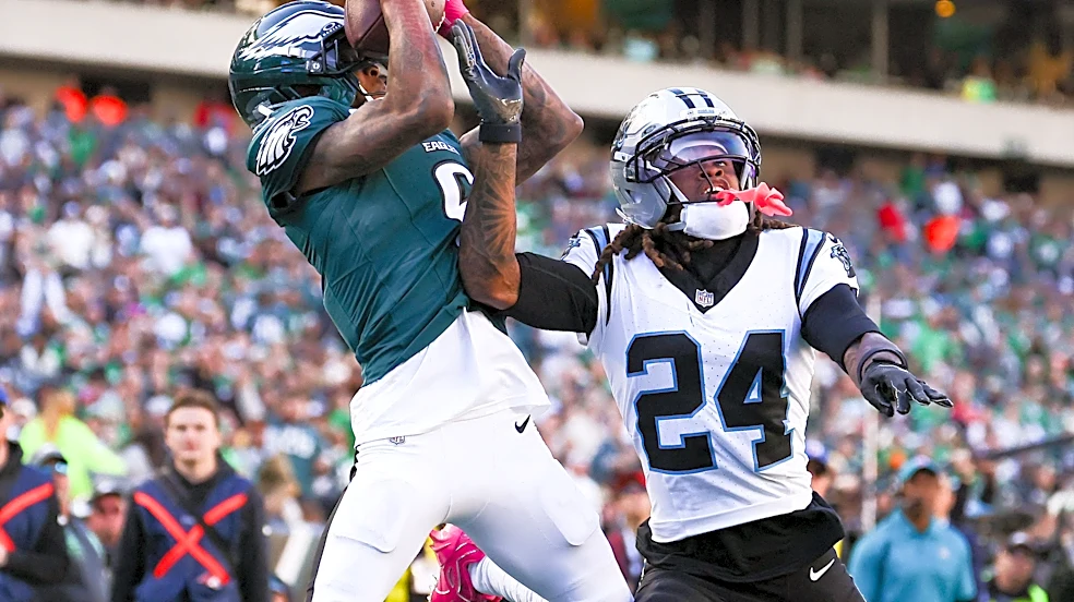 DeVonta Smith posts 75 yards and a score following two-week absence