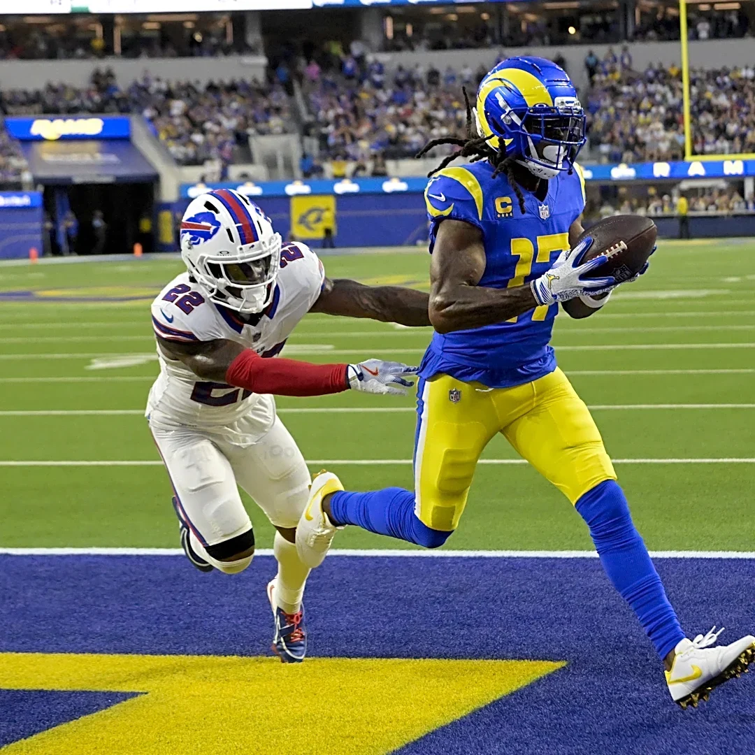 Davante Adams to miss extended time