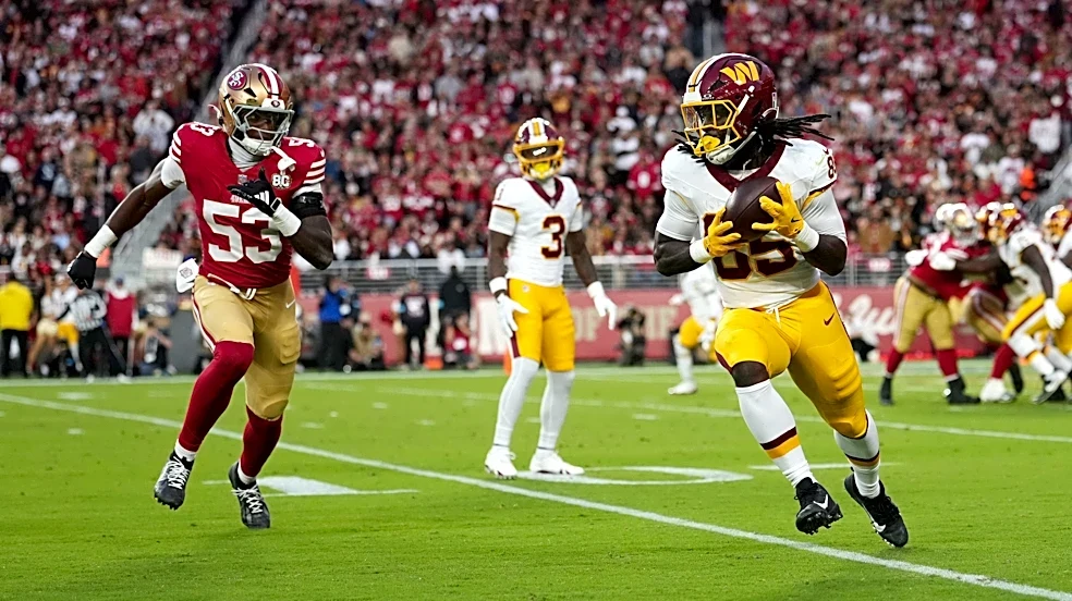Chig Okonkwo leads team in receiving