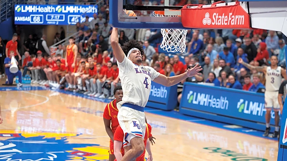 Nation's top recruit adds juice to Big 12 basketball preseason poll. See our rankings