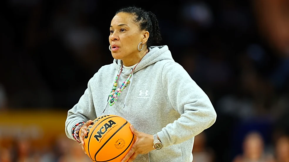 South Carolina leads women's basketball preseason coaches poll. See where UConn, USC others rank