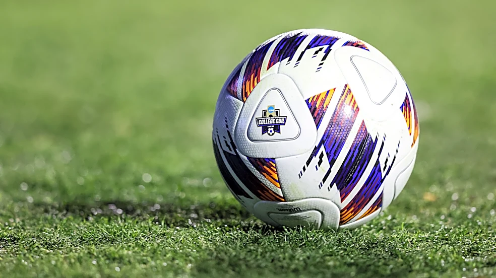 Women's college soccer rankings after Week 10: Updated IWSOC Soccer Coaches Poll