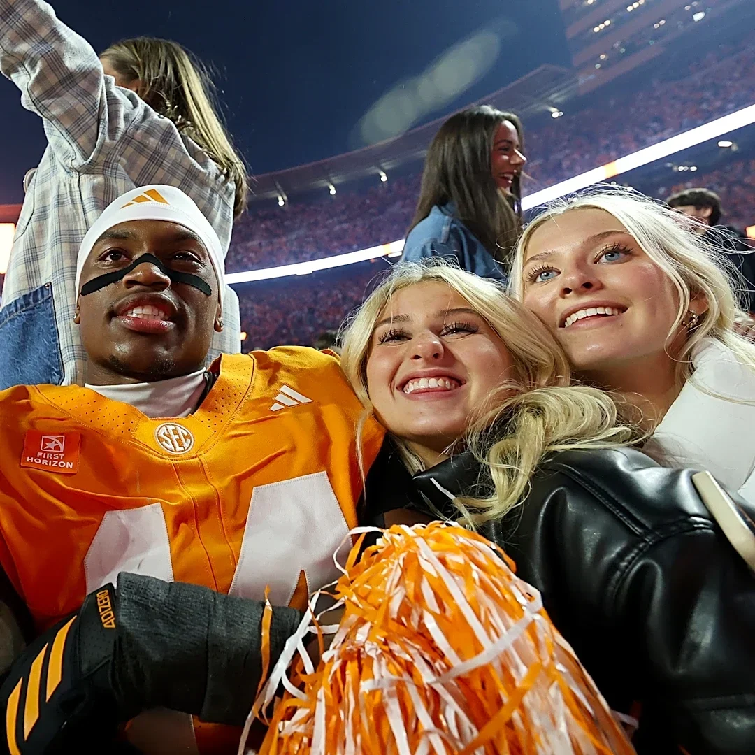 Hear the moment Tennessee shattered the loudest college football stadium record