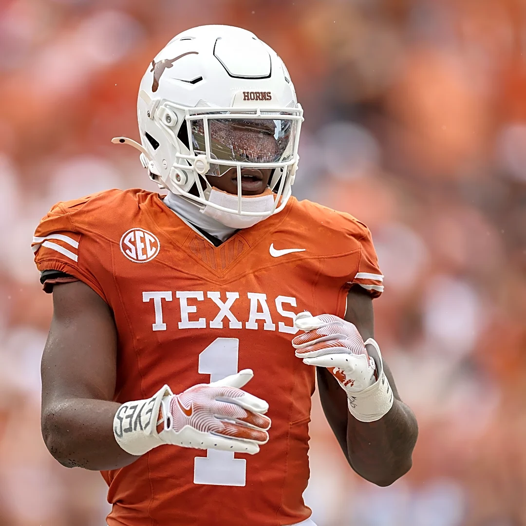 Colin Simmons injury update: Texas EDGE rusher doubtful vs Ole Miss