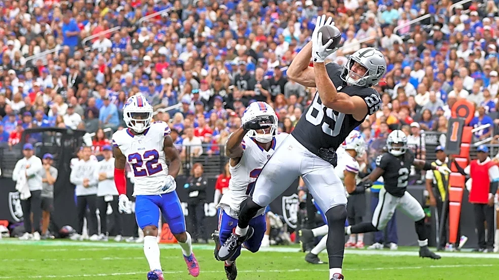 Limited practice for Brock Bowers