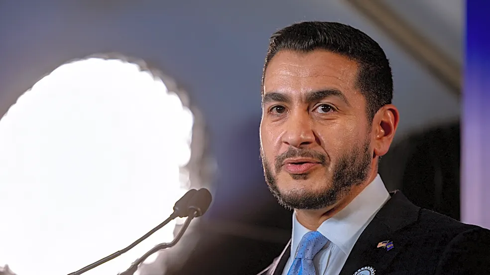 Abdul El-Sayed hits podcast circuit and bench press in Senate bid