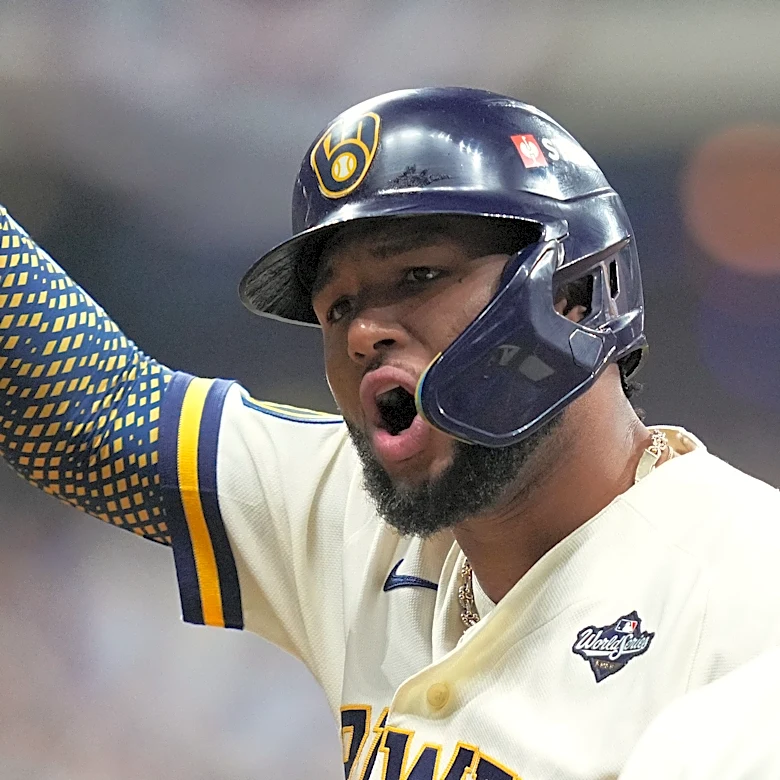 Brewers barrel through Rays in Game 1 after 44-year World Series wait