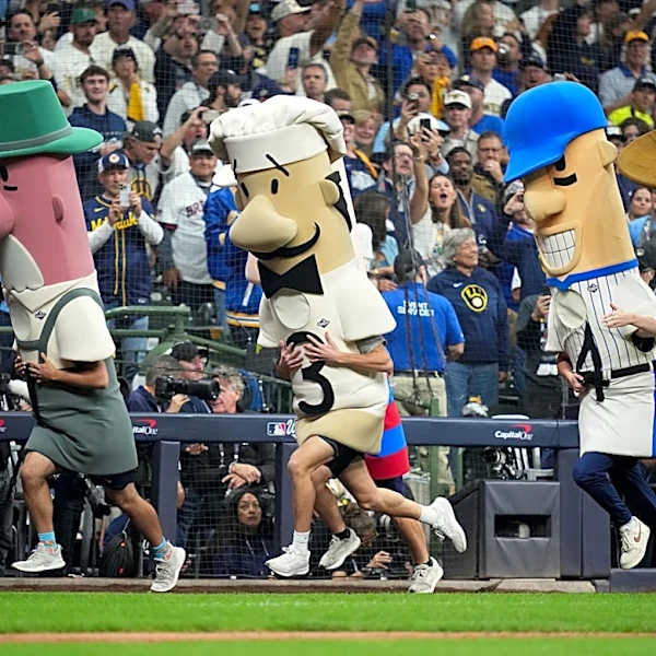 Brewers sausages waited 33 years for World Series race, watch the Fall Classic sprint