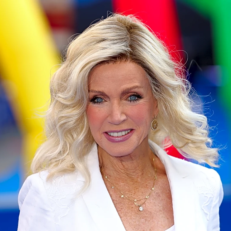 'Knots Landing' star Donna Mills, 85, reveals strange OnlyFans requests