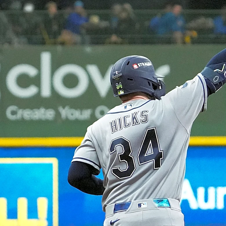 Liam Hicks, Rays jump Brewers immediately in World Series Game 2