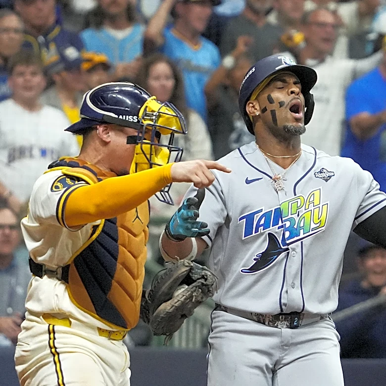 World Series game ends on controversial check-swing strikeout