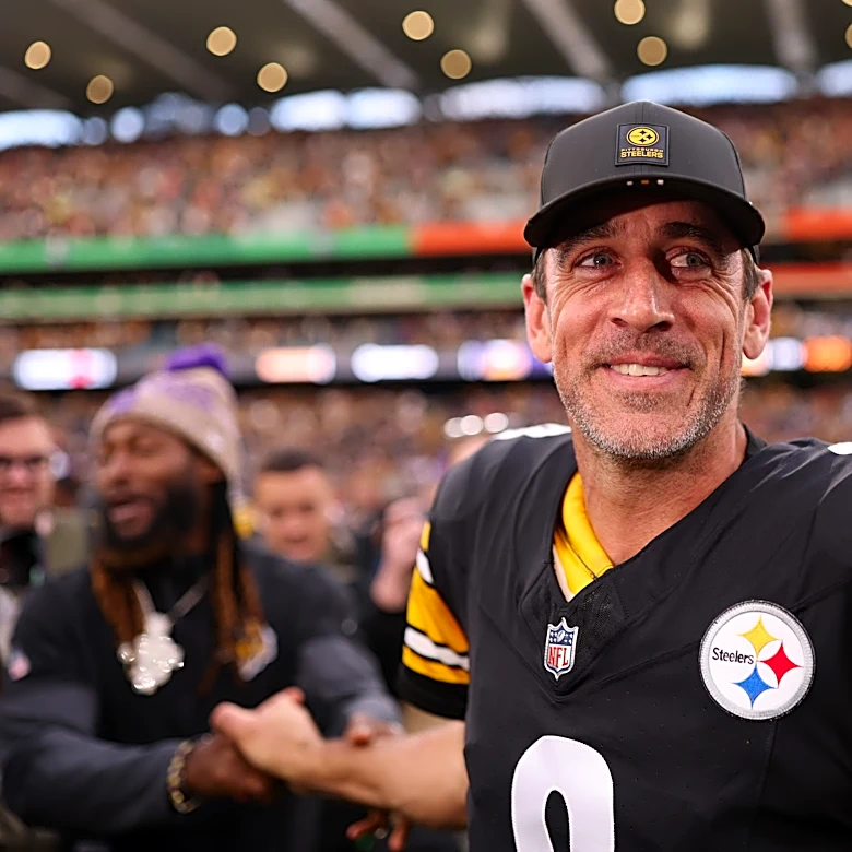 What channel is NFL Paris game today? Steelers vs Saints prediction, start time