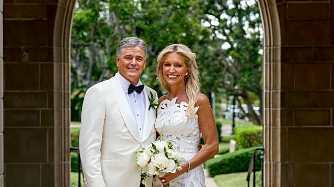 Sean Hannity, Ainsley Earhardt marry with Fox News colleagues present