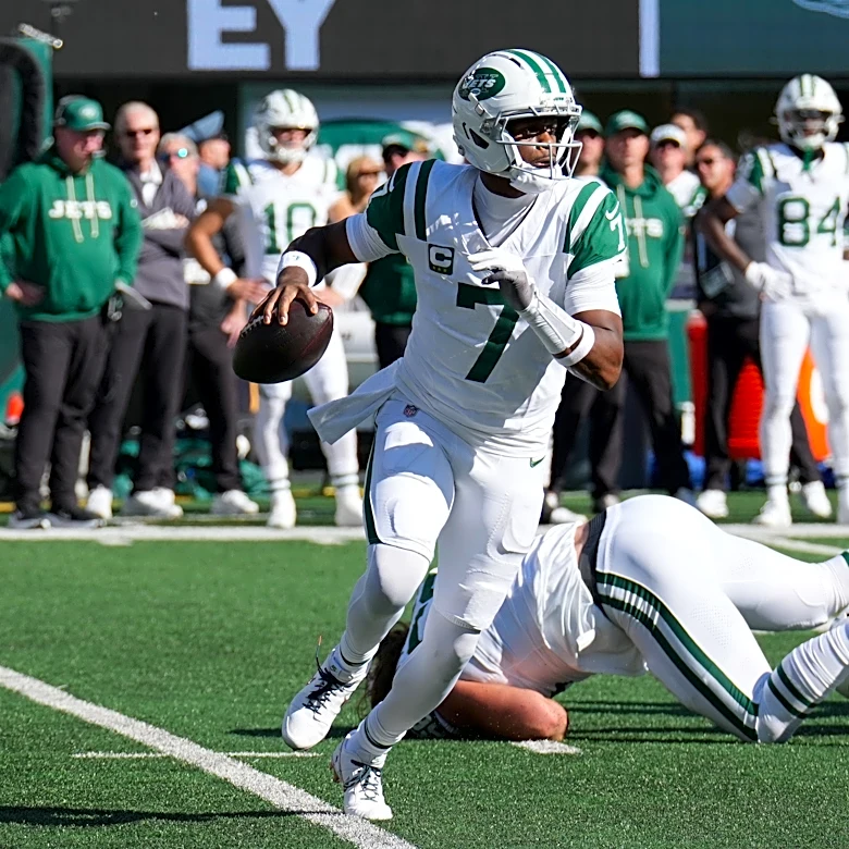 Geno Smith records three passing TDs in Week 7