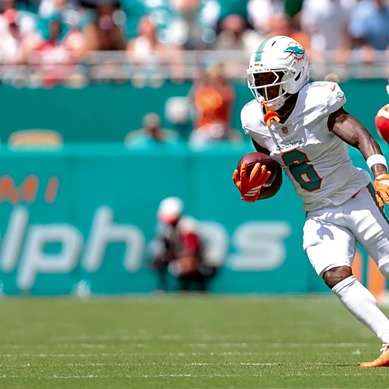 Malik Washington catches three passes in Week 7