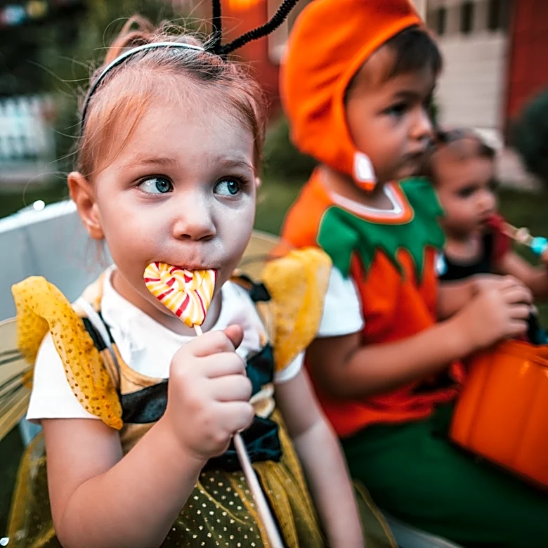 The healthiest types of Halloween candy, according to experts