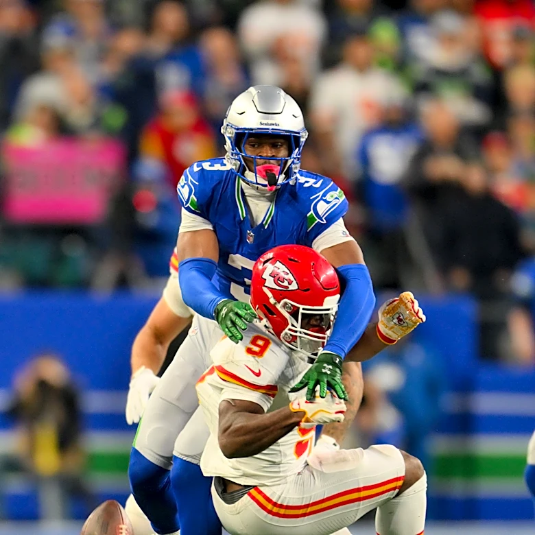 'Frustrated' Kenneth Walker III didn't shake hands with Seahawks after Chiefs' loss