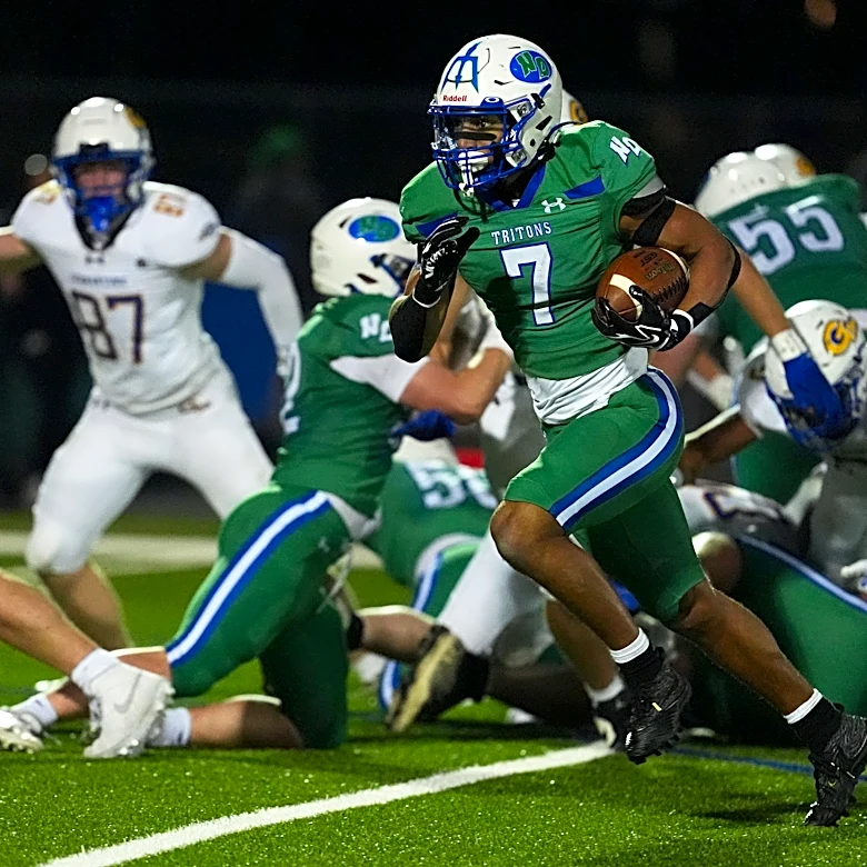 Wisconsin football commit Kingston Allen rewrites state record books