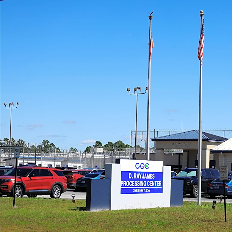 Undocumented immigrant dies in Georgia detention facility, ICE says