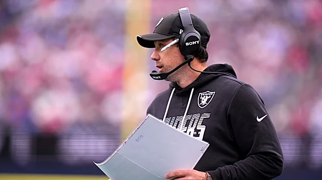 Klint Kubiak says Kirk Cousins will remain Raiders' QB1 over Fernando Mendoza