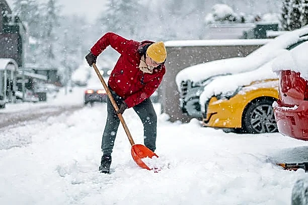 7 snow shovels that make clearing heavy, wet snow less miserable