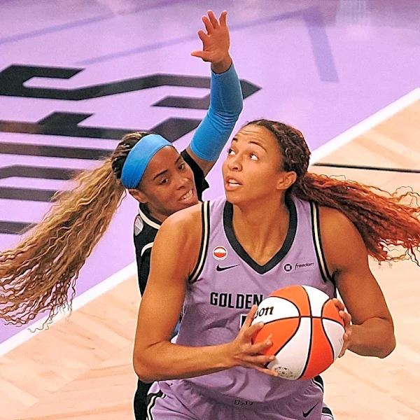 Kiah Stokes (again) and officiating among WNBA Finals Game 5 winners and losers