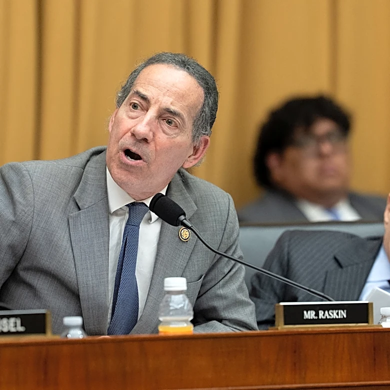 Democrats want special counsel to investigate Trump ties to Epstein