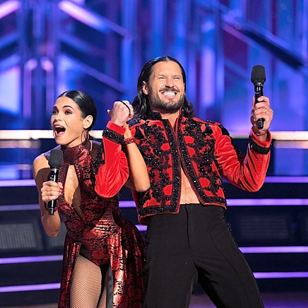 Val Chmerkovskiy returns to 'DWTS,' shares heartfelt moment with Carrie Ann Inaba