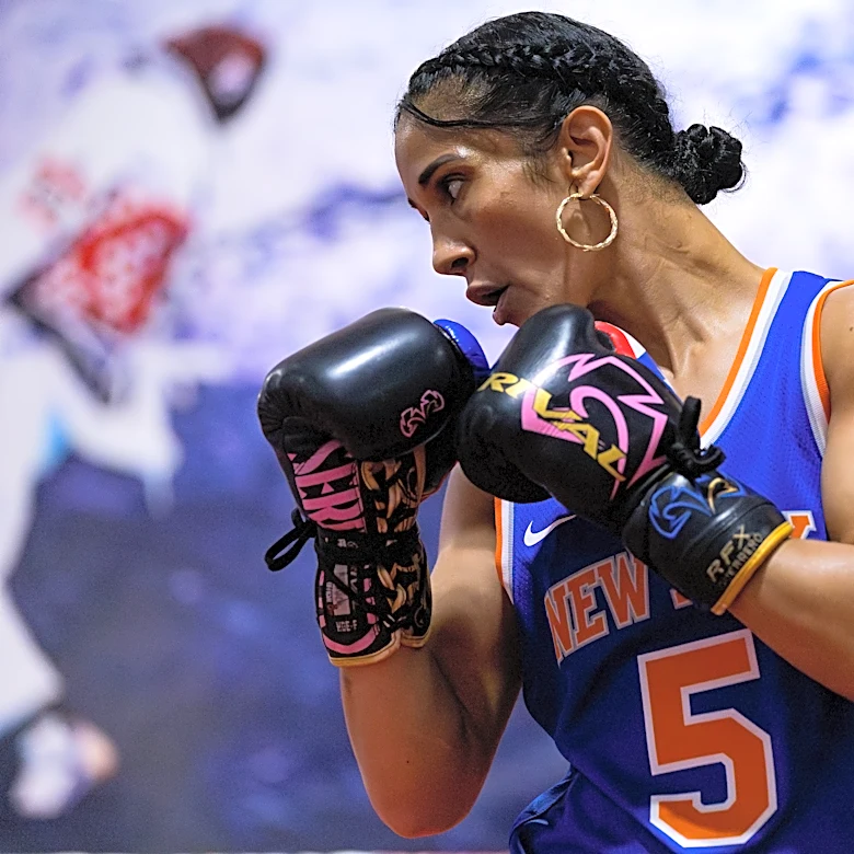 Boxer Amanda Serrano set for 'The Final Walk' Jan. 9 in Puerto Rico