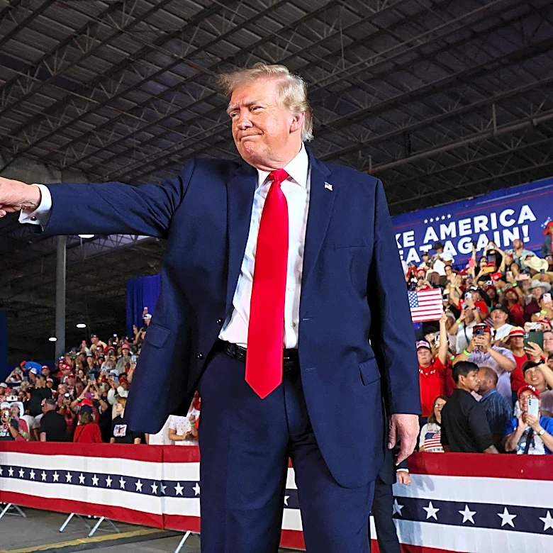 Trump says $5,000 dividend checks wouldn't go far at pricey Mar-a-Lago