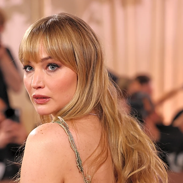 Jennifer Lawrence reveals new plastic surgery – 'I want to be a sexy mom'
