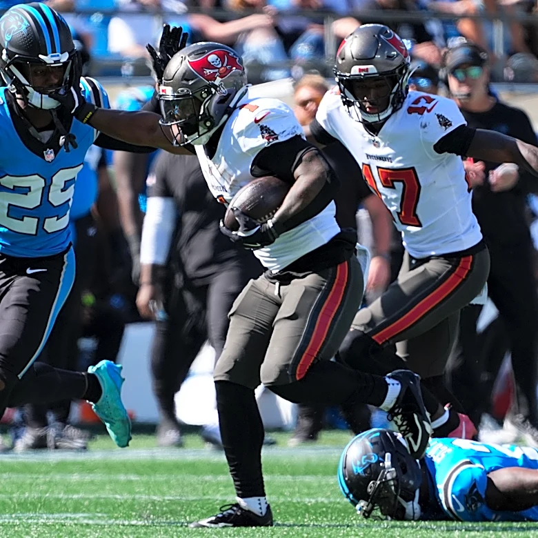 Kenny Gainwell misses practice Wednesday