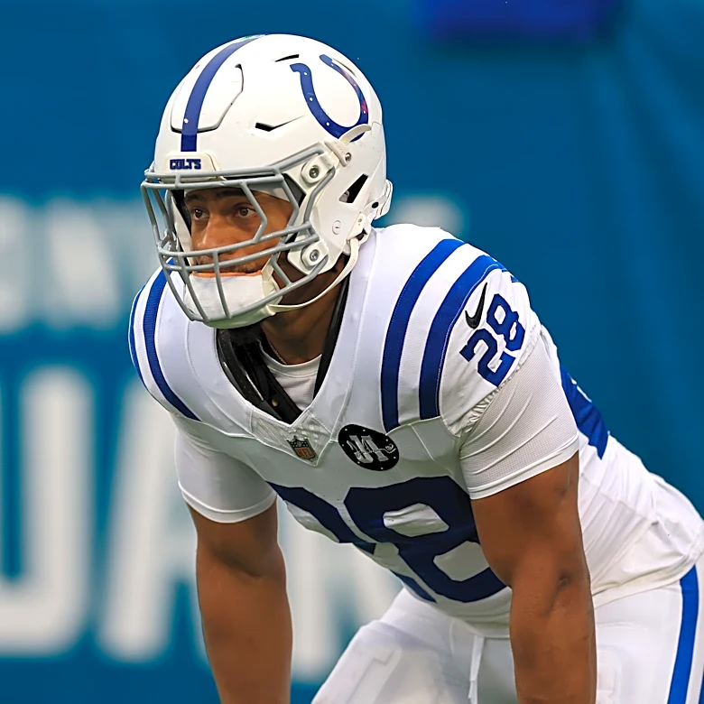 3 NFL contracts that are easy to trade, including Maxx Crosby's huge deal