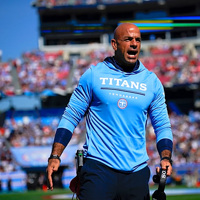 Titans coach Robert Saleh: Trading Jeffery Simmons 'sucks' but is 'necessary'