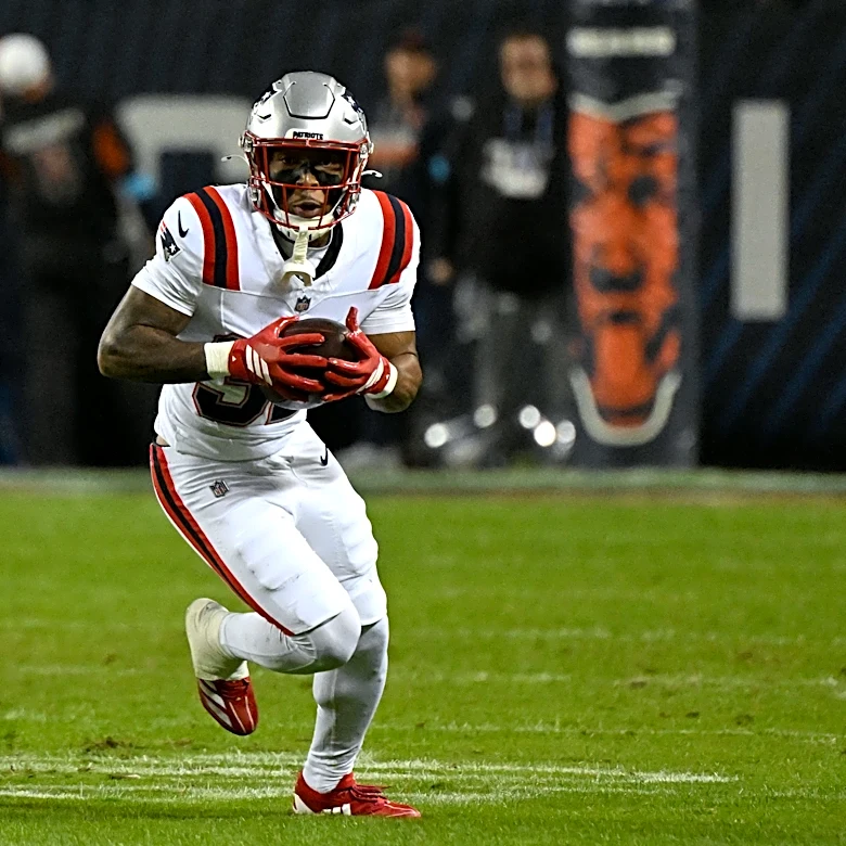 TreVeyon Henderson unable to practice Thursday