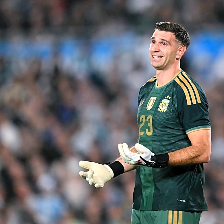 Argentina goalkeeper says finger will never be same after skipping surgery
