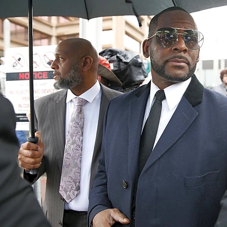R. Kelly Formally Asks Trump to Commute 30-Year Sentence