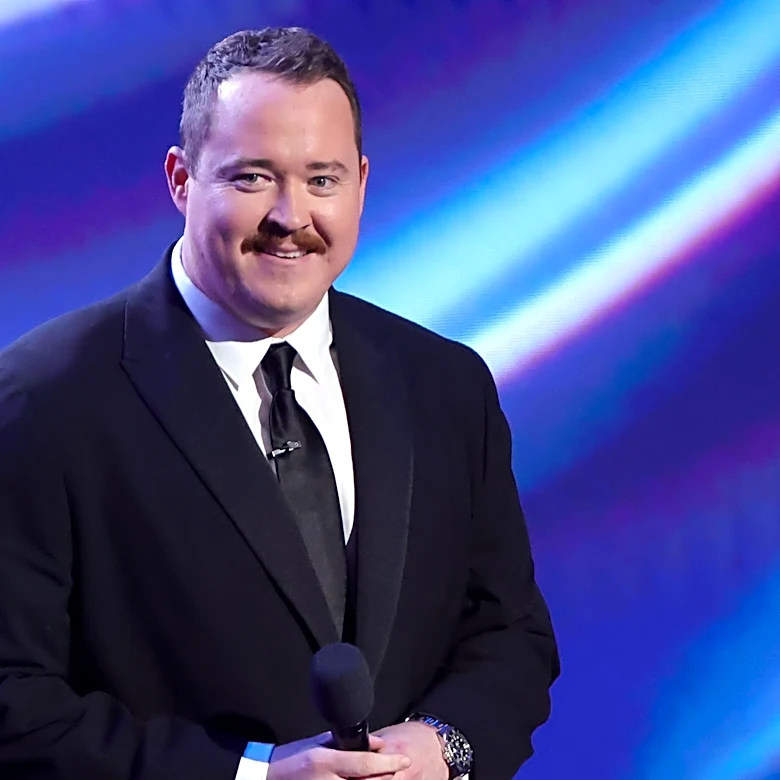 Shane Gillis Breaks Guinness World Record for Most Tickets Sold for a Solo Comedy Show (EXCLUSIVE)