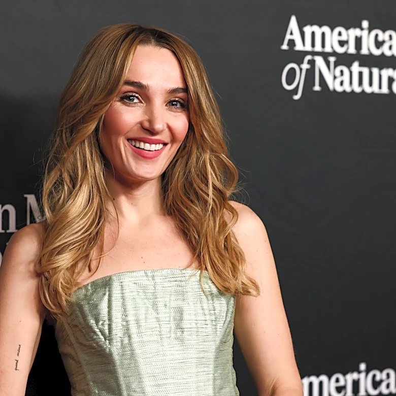 Chloe Fineman Says ‘SNL’ Boss Lorne Michaels Was at World Cup Match When She Called to Say She Was Leaving the Show