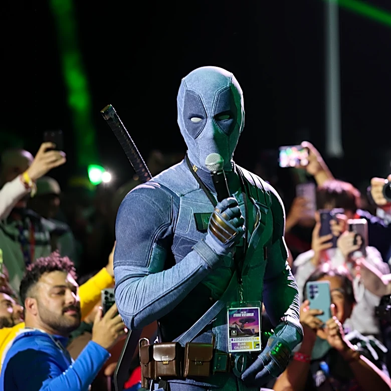 Ryan Reynolds Snuck Into Comic-Con as Deadpool With ‘No Handlers’ and ‘No Security’: ‘I Felt So Lucky’