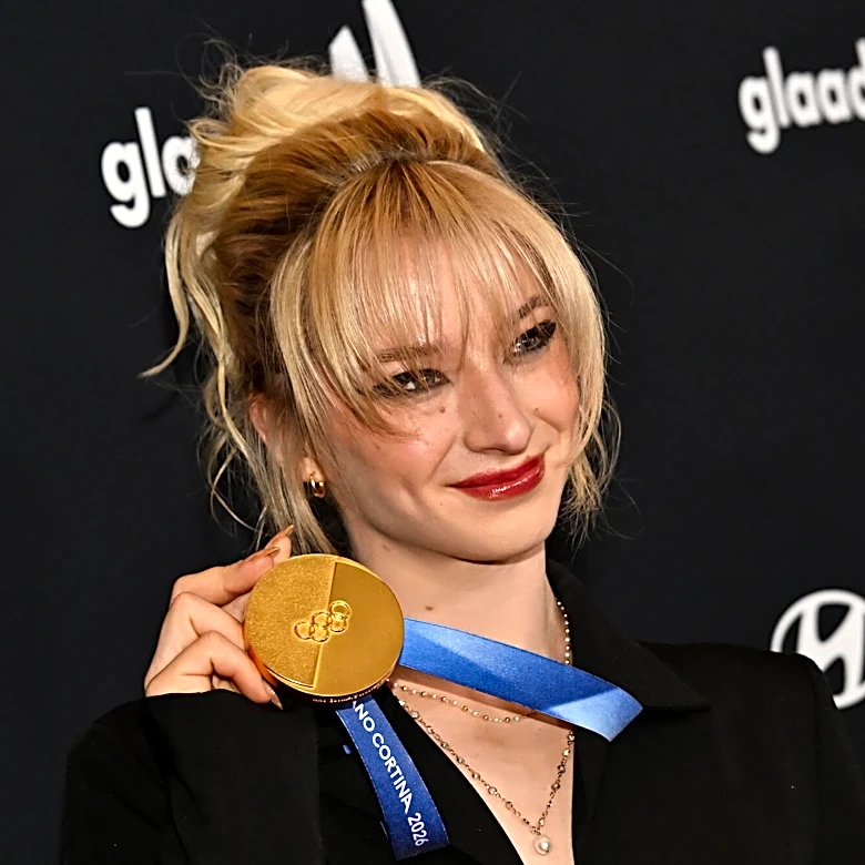 Gold Medal Figure Skater and Magic: The Gathering Superfan Amber Glenn on Her 100,000-Card Collection and What She’d Want in Her Own ‘Secret Lair’ ...