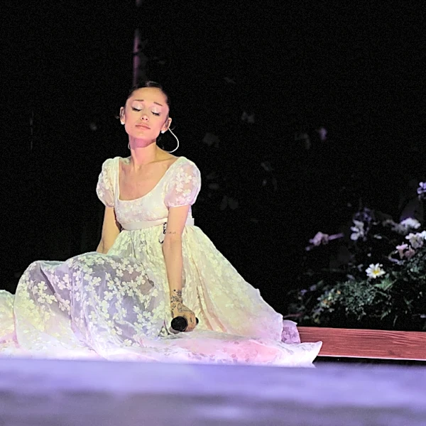 Ariana Grande to Take ‘Step Back From Visibility’ After Tour Ends Amid ‘Public Scrutiny,’ Drops Out of ‘Sunday in the Park With George’ Musical