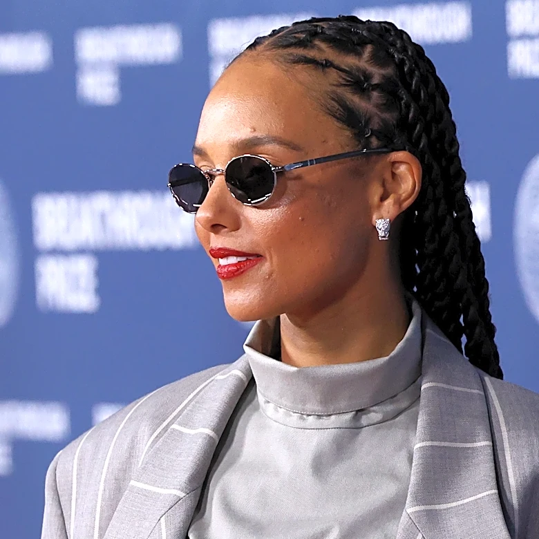 Music Industry Moves: Alicia Keys Signs With CAA in All Areas; SONA’s Emerging Songwriter Award Nominations Now Open
