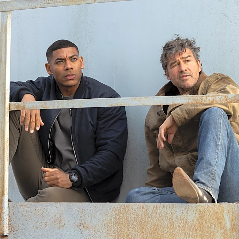 Kyle Chandler and Aaron Pierre Are Great ‘Lanterns’, but HBO’s DC Drama Is Overshadowed by Its Influences: TV Review